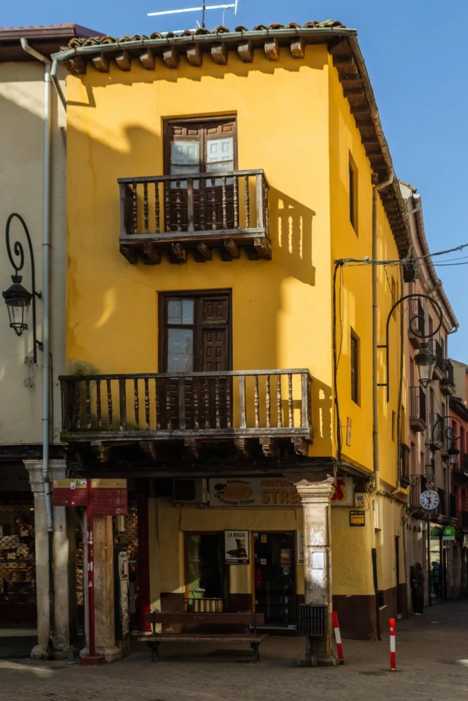 Casa Castellana (Pueblo Español de Barcelona)